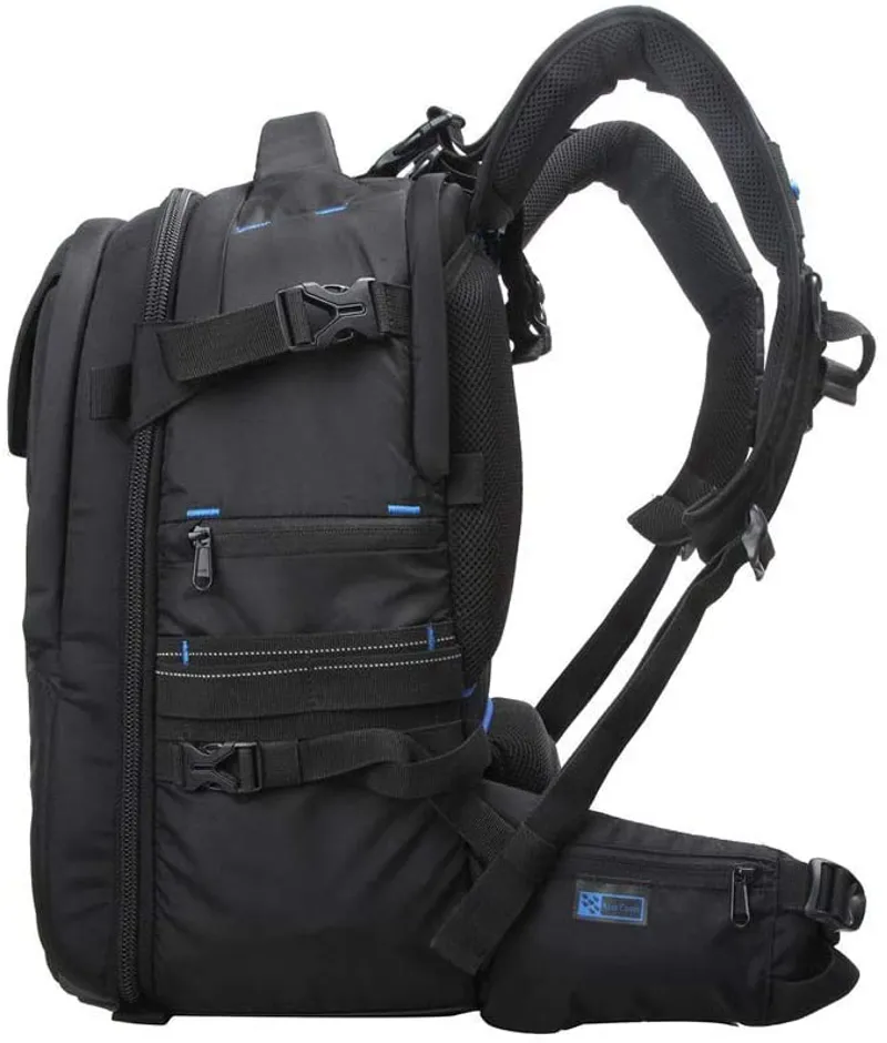 Ex-Display Benro Ranger 200 Photo Backpack in Black-2
